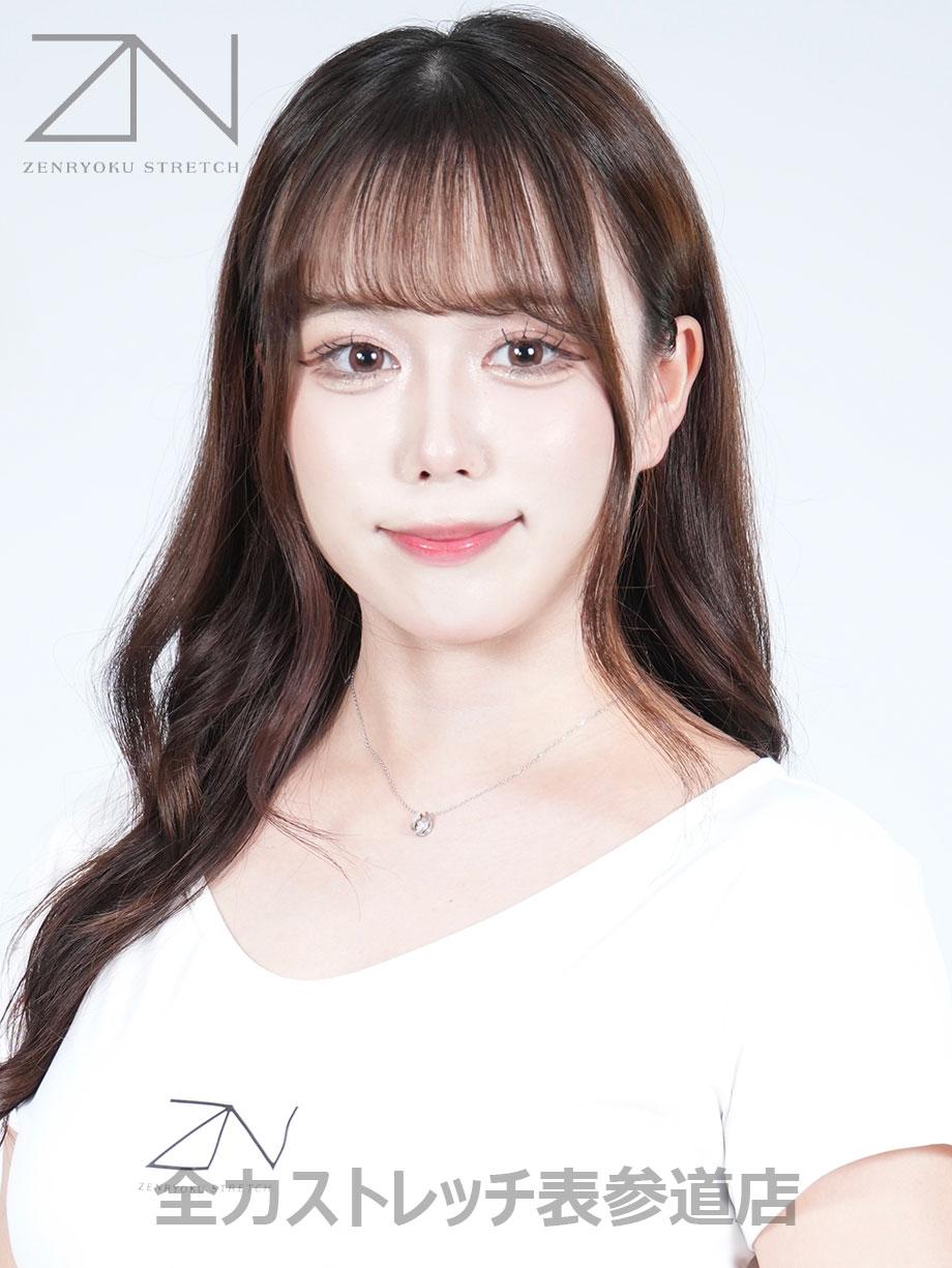 全力ストレッチ表参道店セラピスト IBUKI