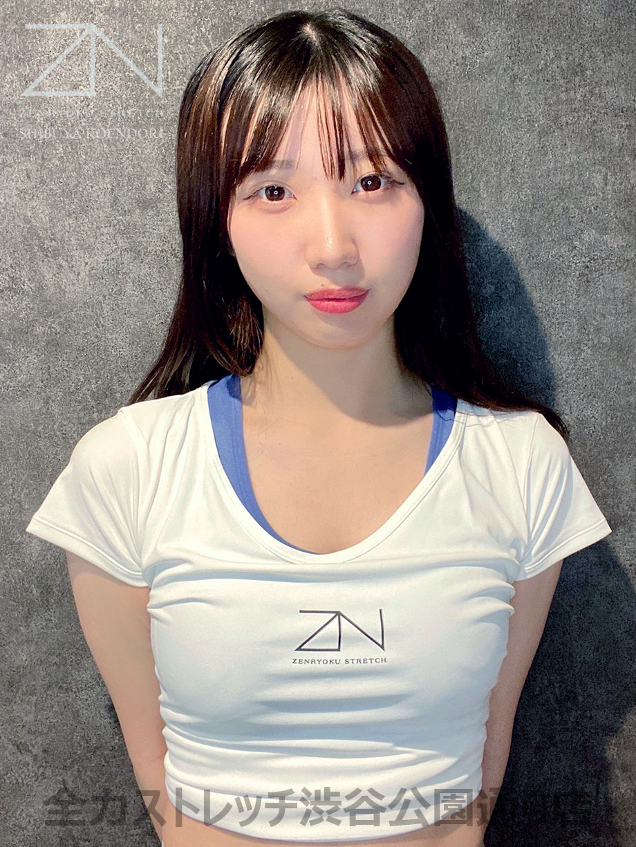 全力ストレッチ渋谷公園通り店セラピスト みさき
